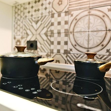 Center Street Apartment Катанія Екстер'єр фото