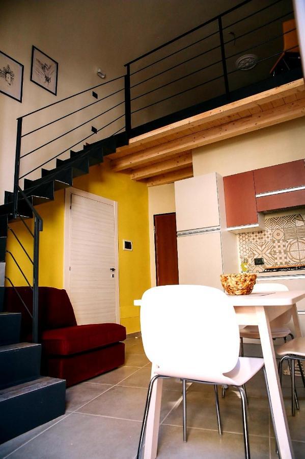 Center Street Apartment Катанія Екстер'єр фото